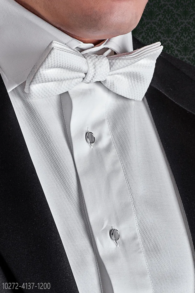 Knotted bow tie in white piqué