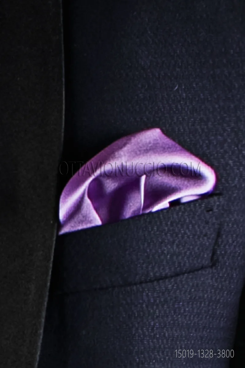Einstecktuch aus rosa Satin