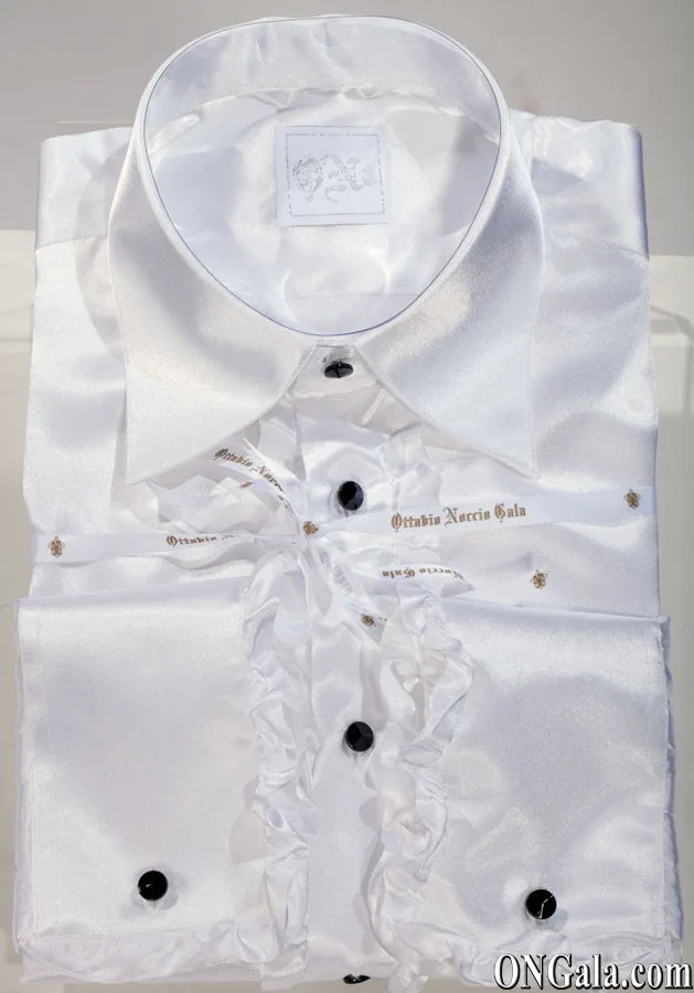 Camicia in raso bianca con volant