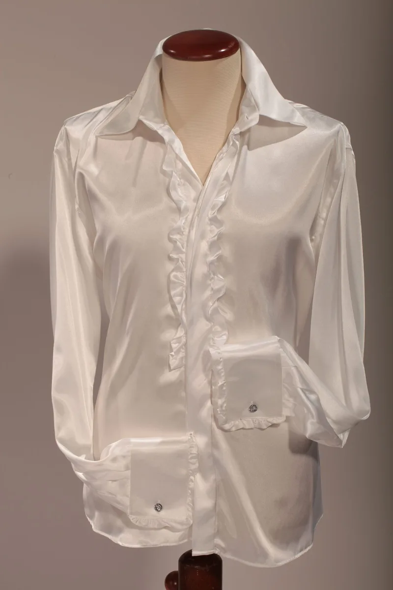 Camicia in raso avorio con volant