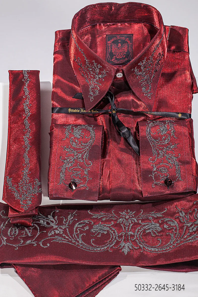 Camicia, Cravatta e Fascia in tessuto lurex rosso con ricamo