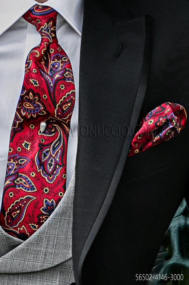 Red tie with Paisley pattern and handkerchief