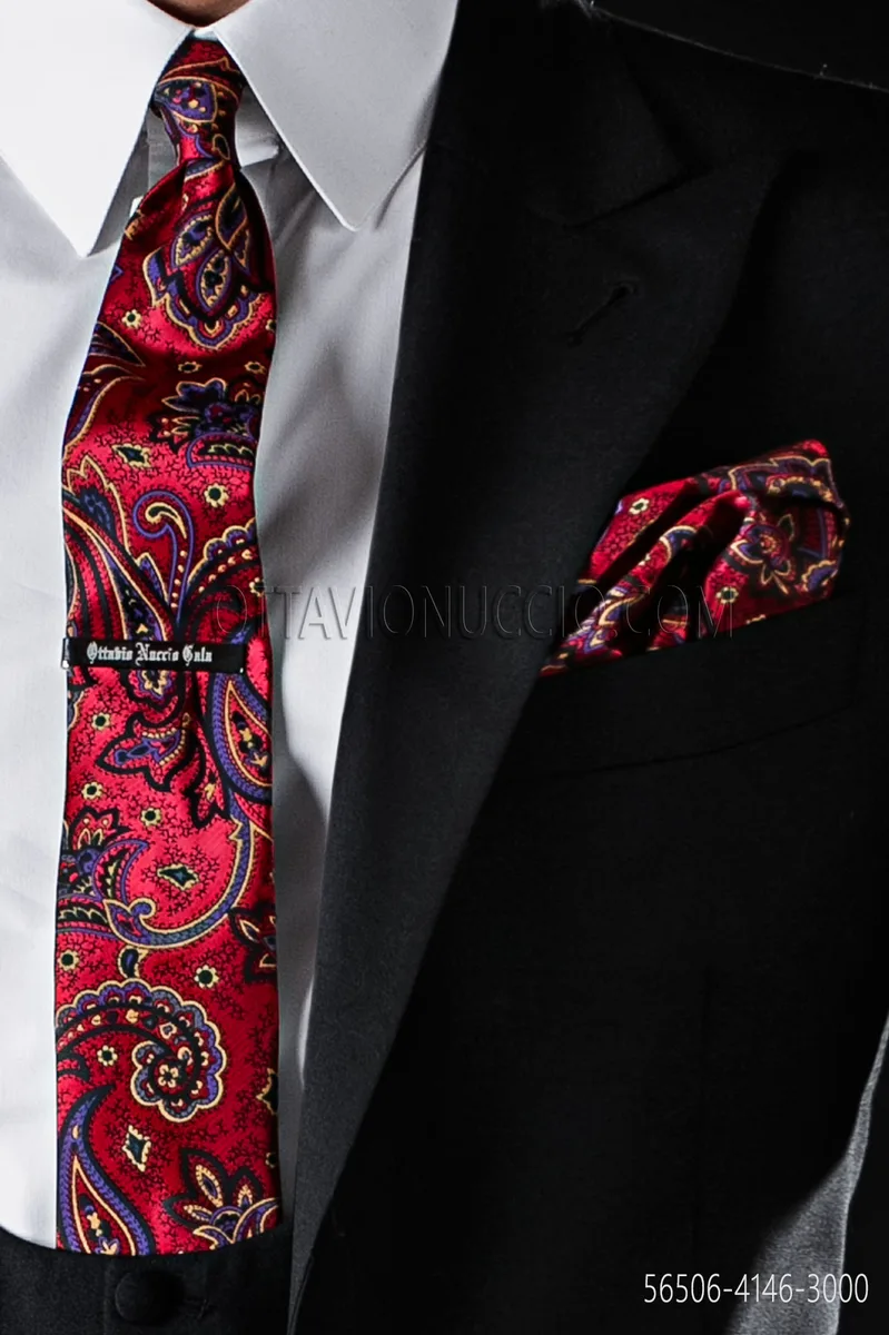 Schmale Krawatte und Einstecktuch mit rotem Paisleymuster
