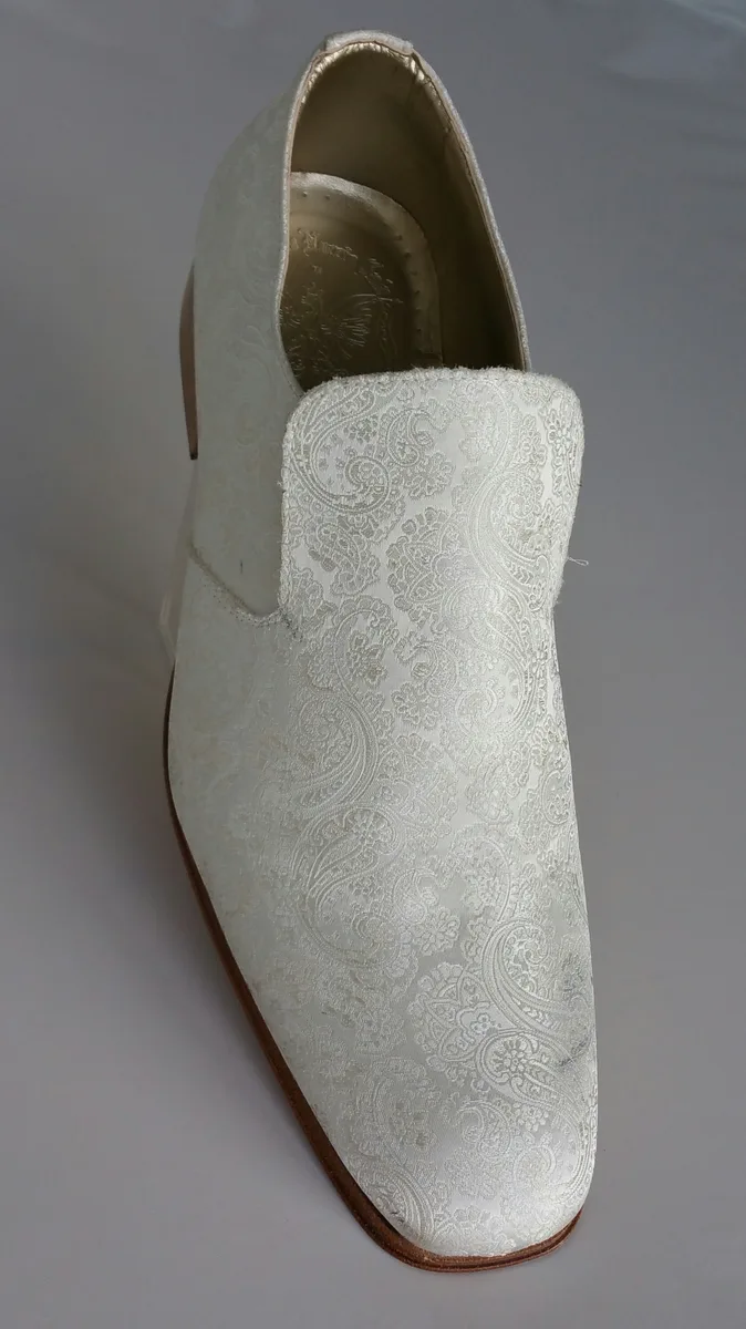 Slipper en tissu damassé ivoire