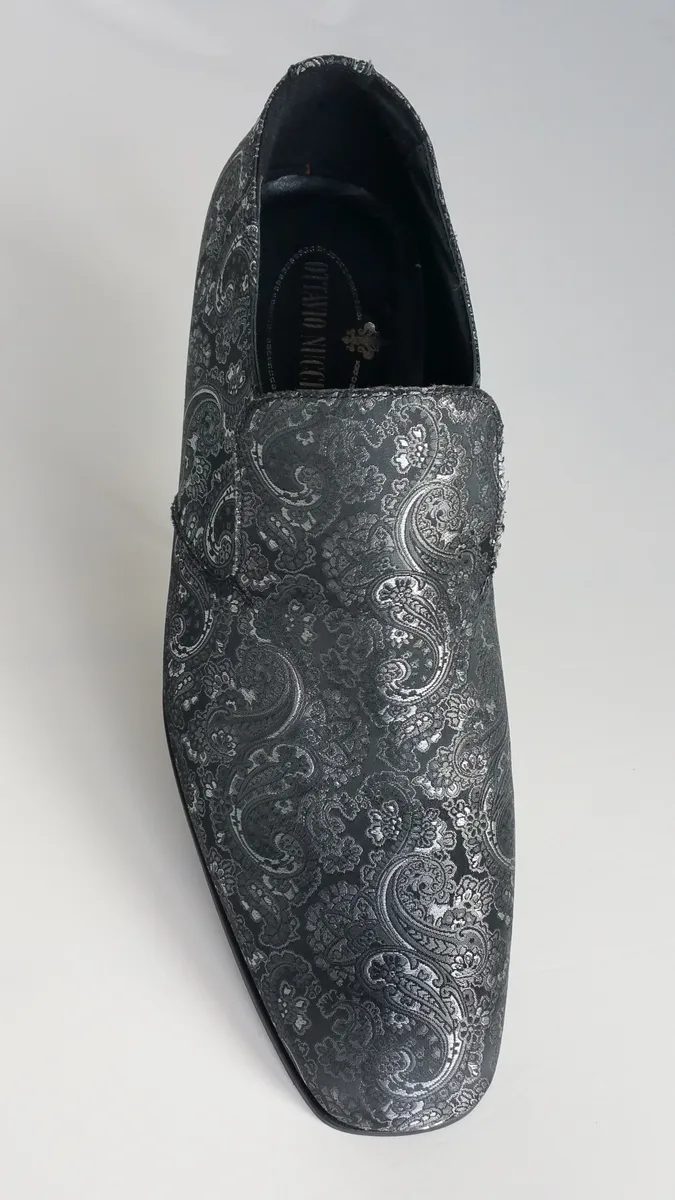 Slipper en tissu damassé gris