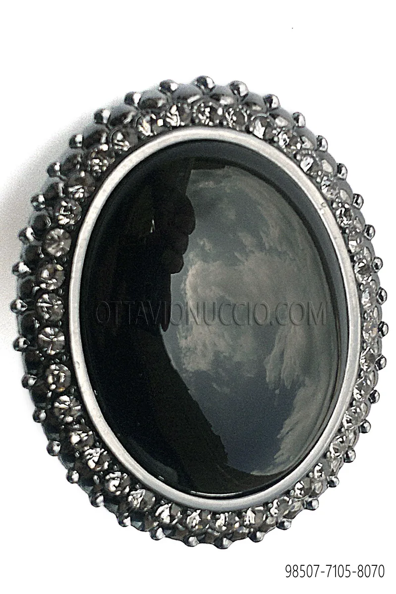 Fermanodo con cammeo nero e strass fumé