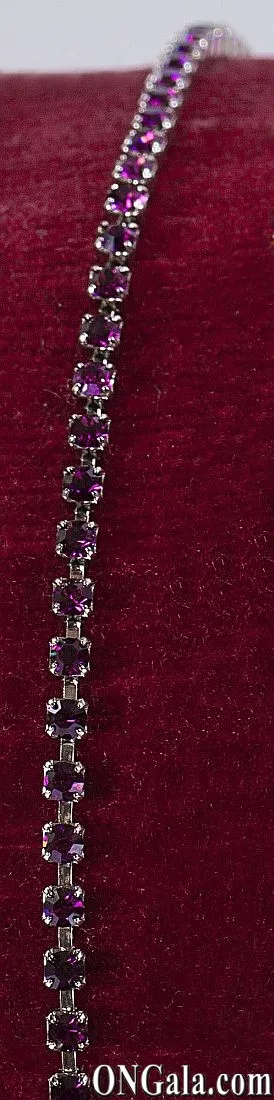 Catenina nichel con strass viola