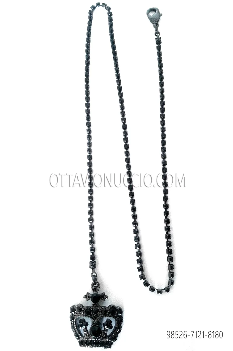 Chain with crown pendant in smoke silver