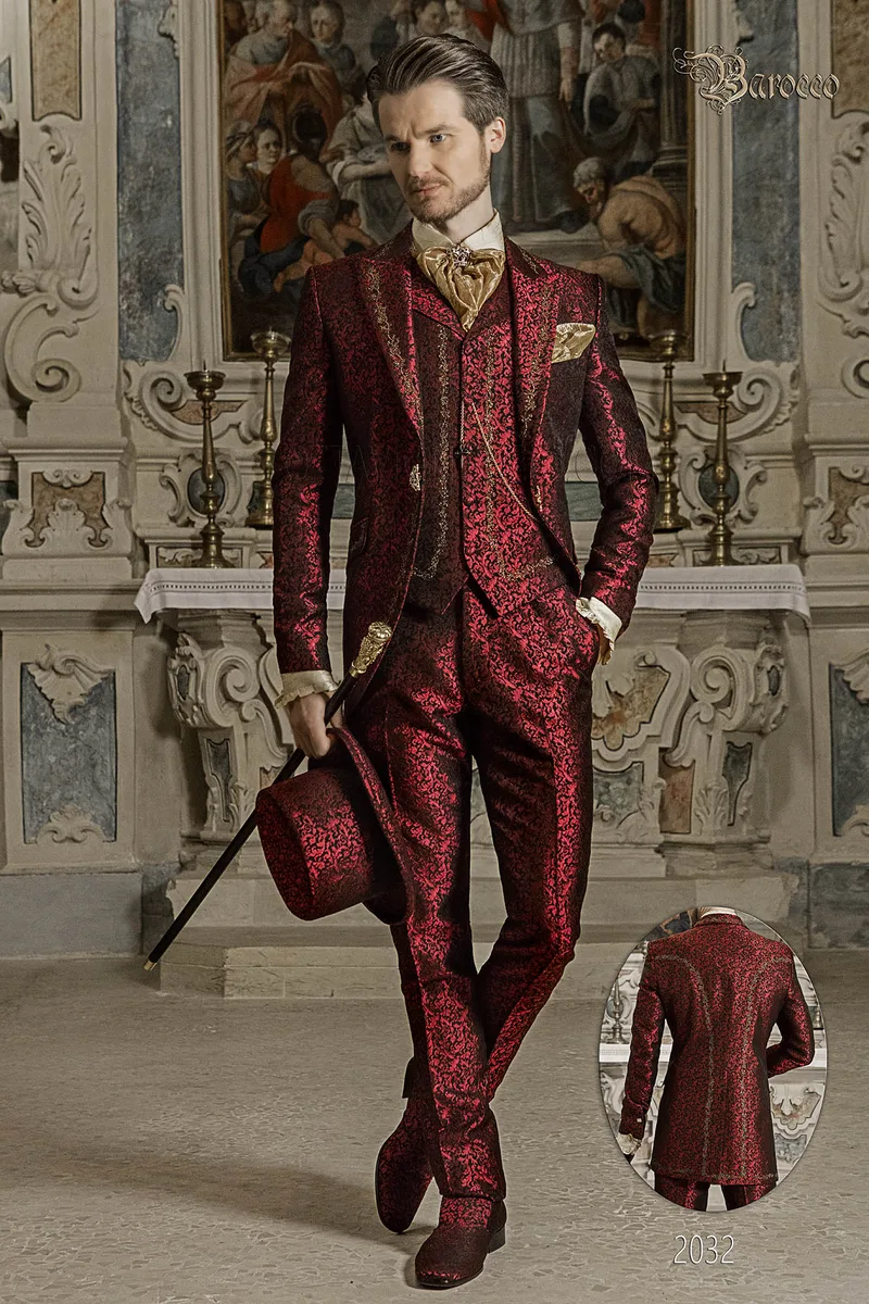 Vestito sposo damascato barocco rosso ricamo oro 1