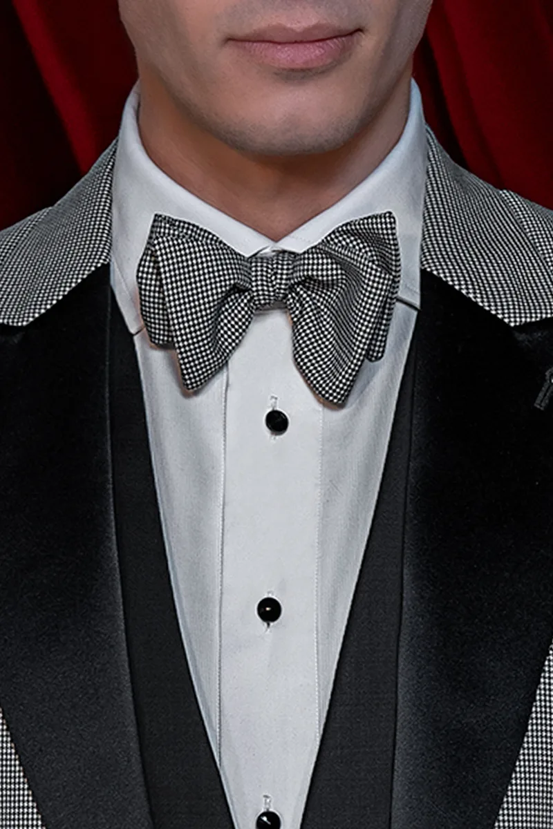 Smoking uomo da gala in pied de poule, gilet e pantalone nero 2