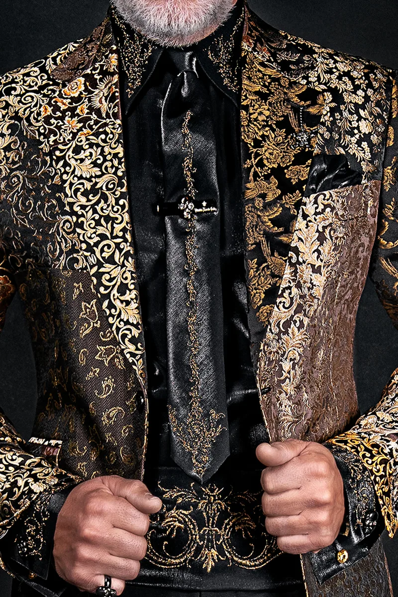 Abito uomo particolare con giacca in seta patchwork oro 2