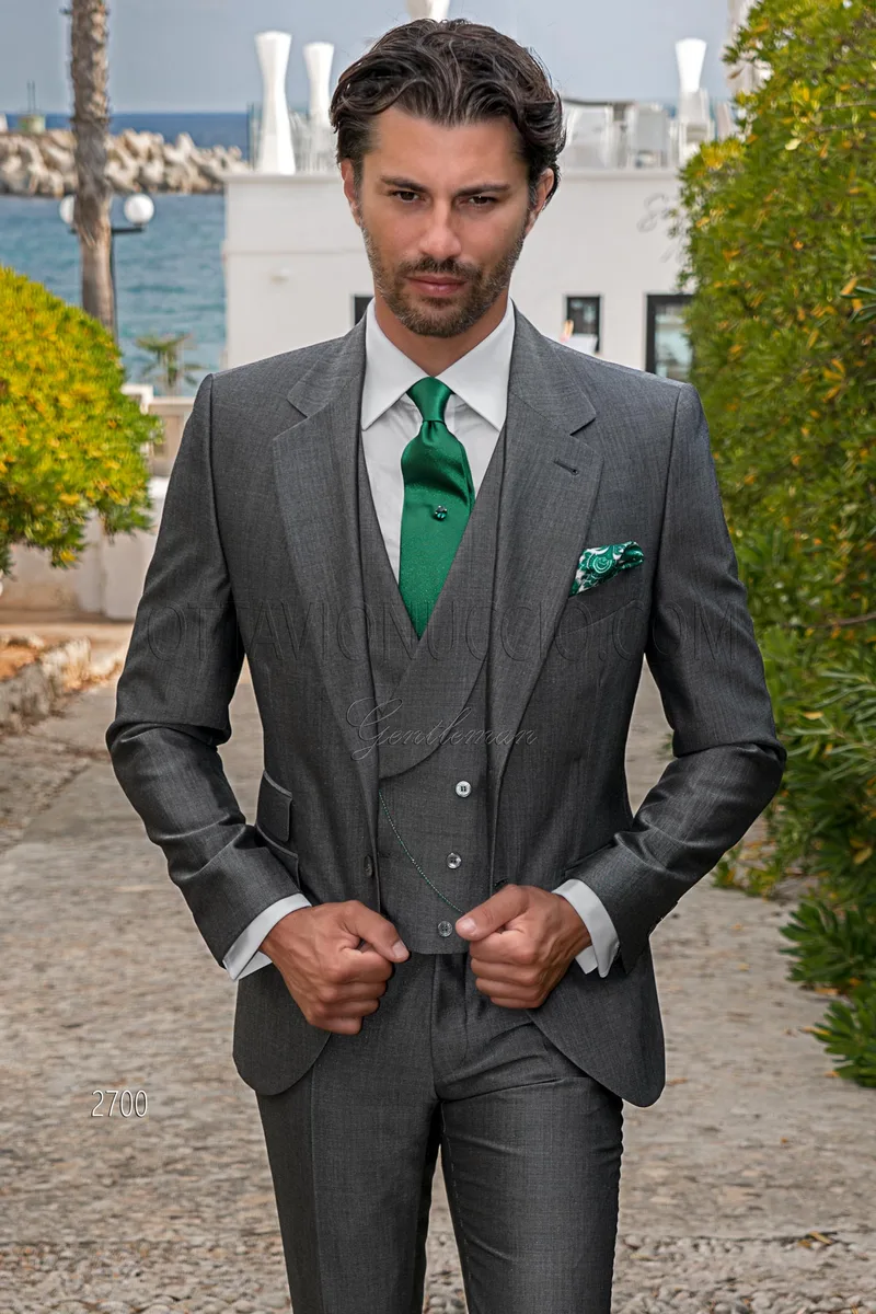 Abito cerimonia uomo classico grigio, gilet doppiopetto – pa