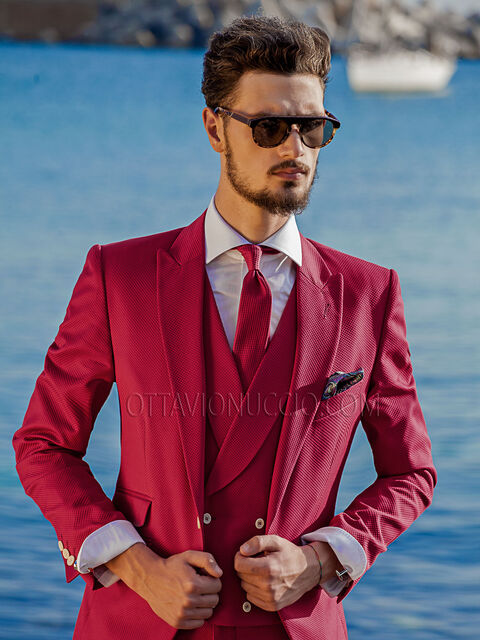 Abito uomo fucsia stile hipster in piqué di cotone con gilet doppiopetto