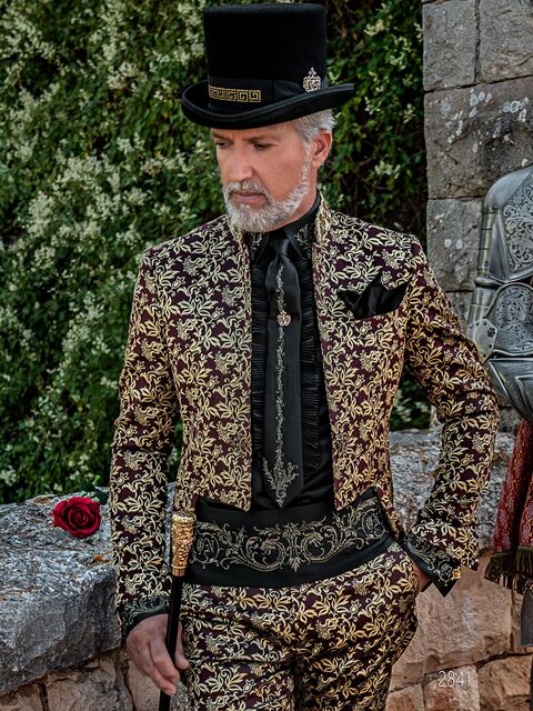 Frac da cerimonia gotico broccato bordeaux oro, passamaneria su collo coreano