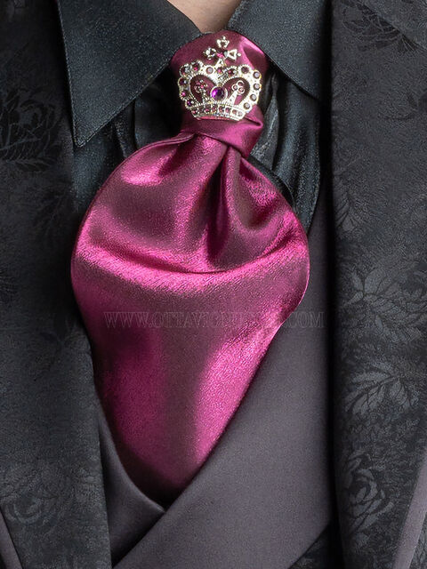 Cravattone da annodare e fazzoletto in lurex fucsia