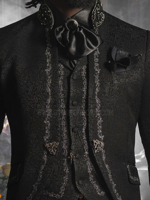 Gilet in jacquard nero con ricamo floreale nero-argento